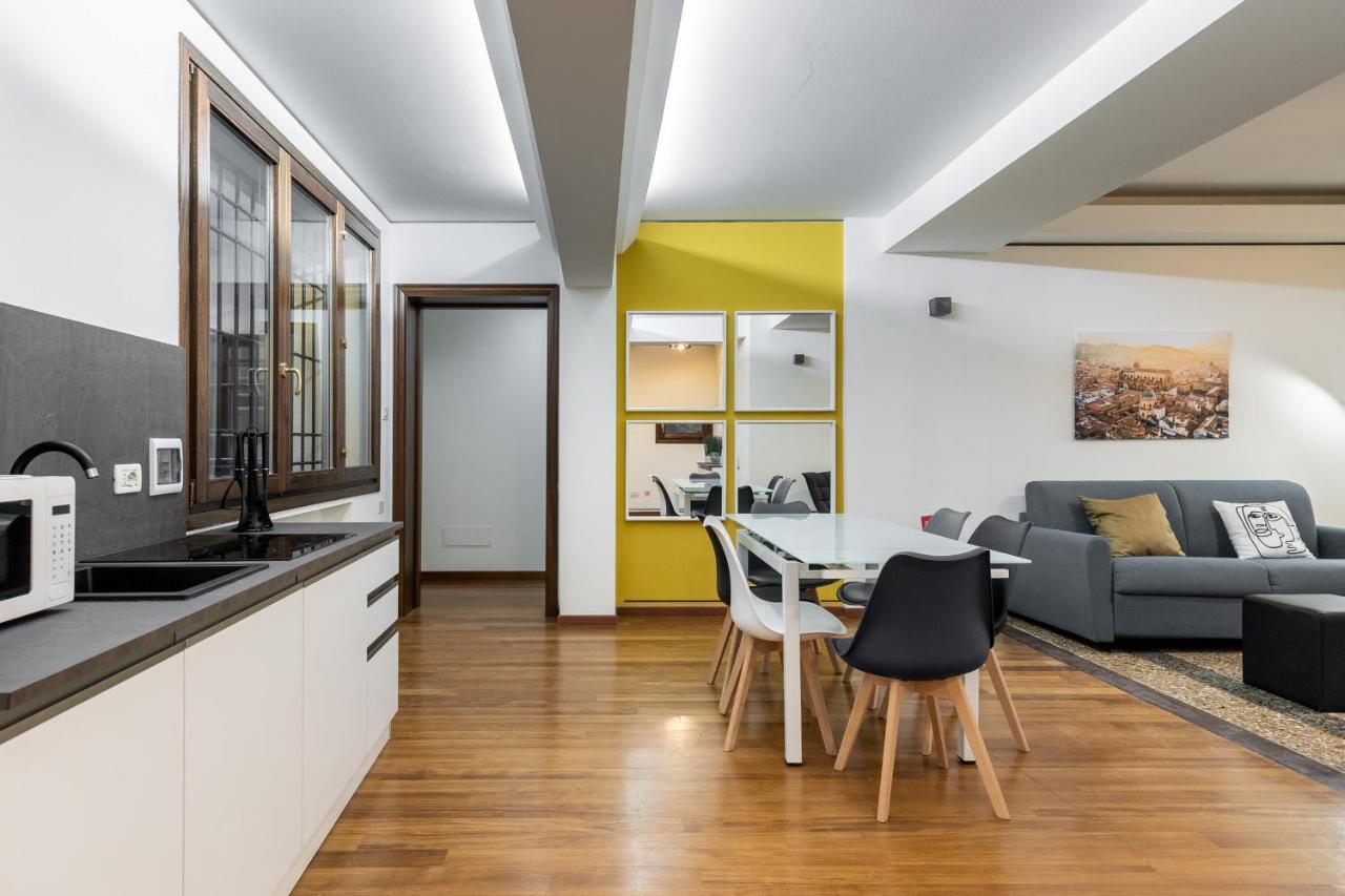 Casa Ambrosini Apartments By Wonderful Italy ボローニャ エクステリア 写真