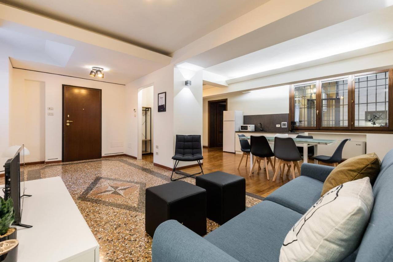 Casa Ambrosini Apartments By Wonderful Italy ボローニャ エクステリア 写真
