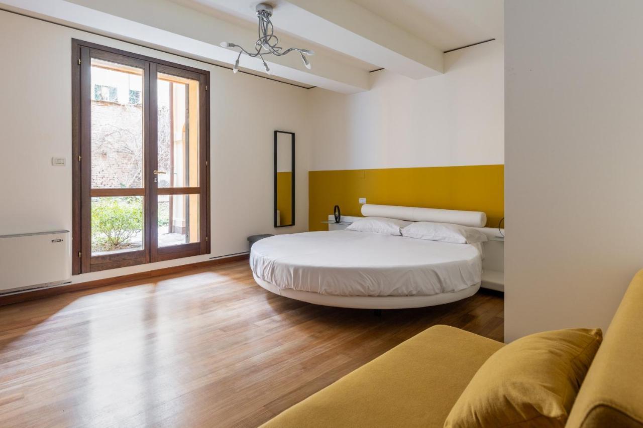 Casa Ambrosini Apartments By Wonderful Italy ボローニャ エクステリア 写真