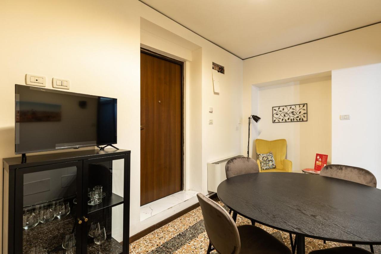 Casa Ambrosini Apartments By Wonderful Italy ボローニャ エクステリア 写真