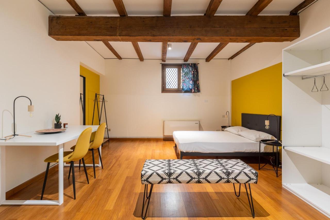 Casa Ambrosini Apartments By Wonderful Italy ボローニャ エクステリア 写真