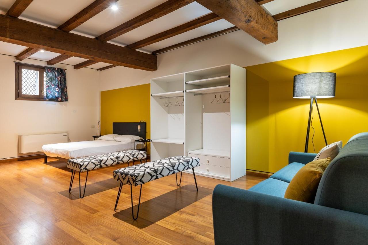 Casa Ambrosini Apartments By Wonderful Italy ボローニャ エクステリア 写真