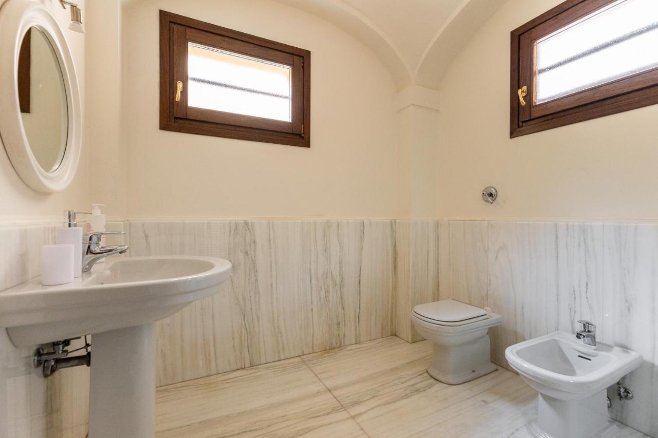 Casa Ambrosini Apartments By Wonderful Italy ボローニャ エクステリア 写真