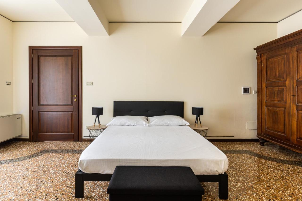 Casa Ambrosini Apartments By Wonderful Italy ボローニャ エクステリア 写真