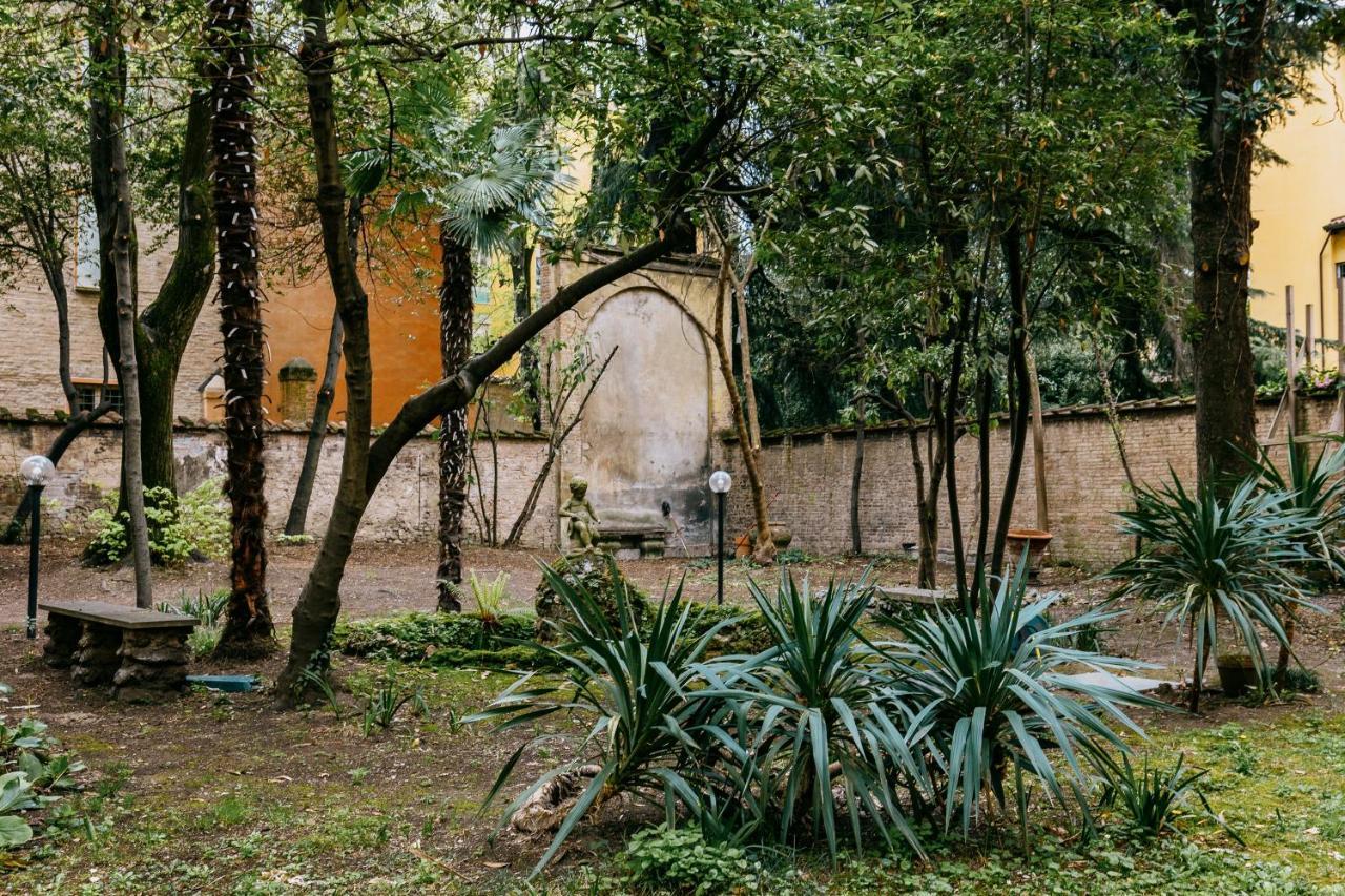 Casa Ambrosini Apartments By Wonderful Italy ボローニャ エクステリア 写真